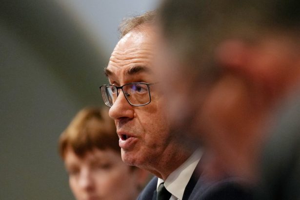 bank of england governor urges deeper ties with eu to minimise brexit impact 6838c0c80df2a