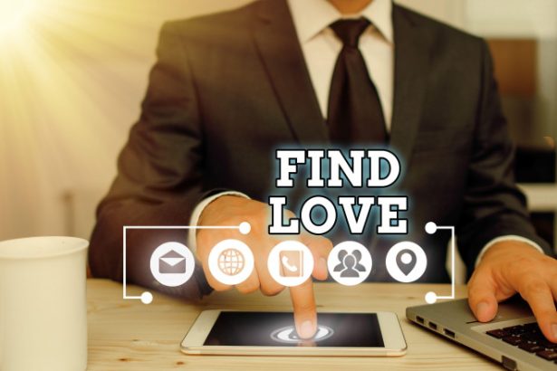 barbat arestat in spania pentru ca a filmat femei pentru cursurile sale de seductie fara a le cere consimtamantul 683897070ee95