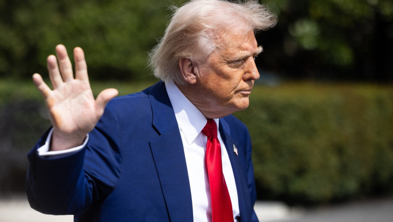 Donald Trump, subiect de glume pe Wall Street, poreclit „TACO trade”. Reacția sa la aflarea veștii 1 donald trump ironizat pe wall street cu porecla taco trade cum a reactionat cand a aflat 68384ae2dc618