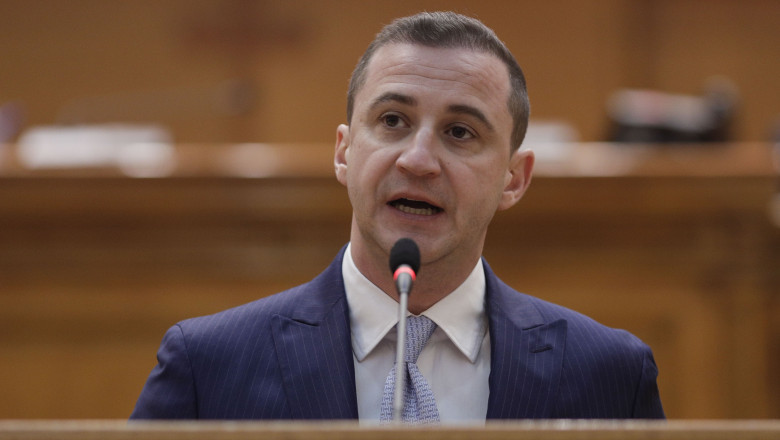 Alfred Simonis: Președintele a obținut o victorie clară, având dreptul de a desemna premierul. O provocare dificilă pentru PSD 1 exclusiv alfred simonis presedintele a castigat detasat are legitimitate sa puna premierul va fi o chestiune greu digerabila in psd 6839eea5d5e69