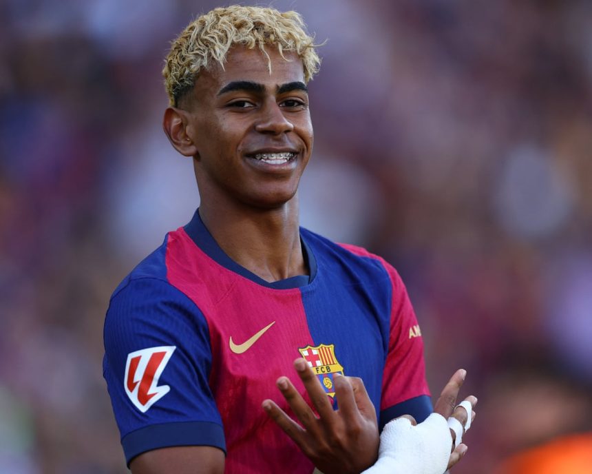 Tânărul talent Lamine Yamal de la FC Barcelona își dedică reușitele bunicii sale 1 fc barcelonas 17 year old star lamine yamal credits grandmother for his success 68370cd704404