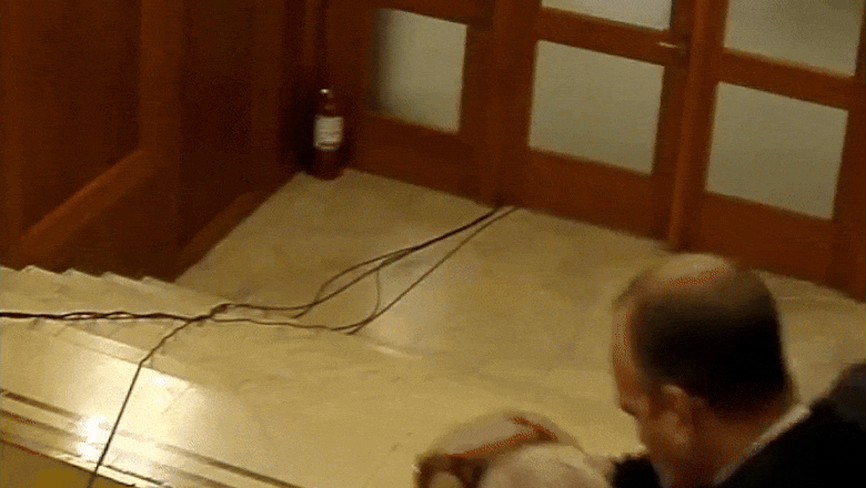 fostul deputat dan vilceanu a fost trimis in judecata pentru ca l a batut in parlament pe florin roman 6837089a08154