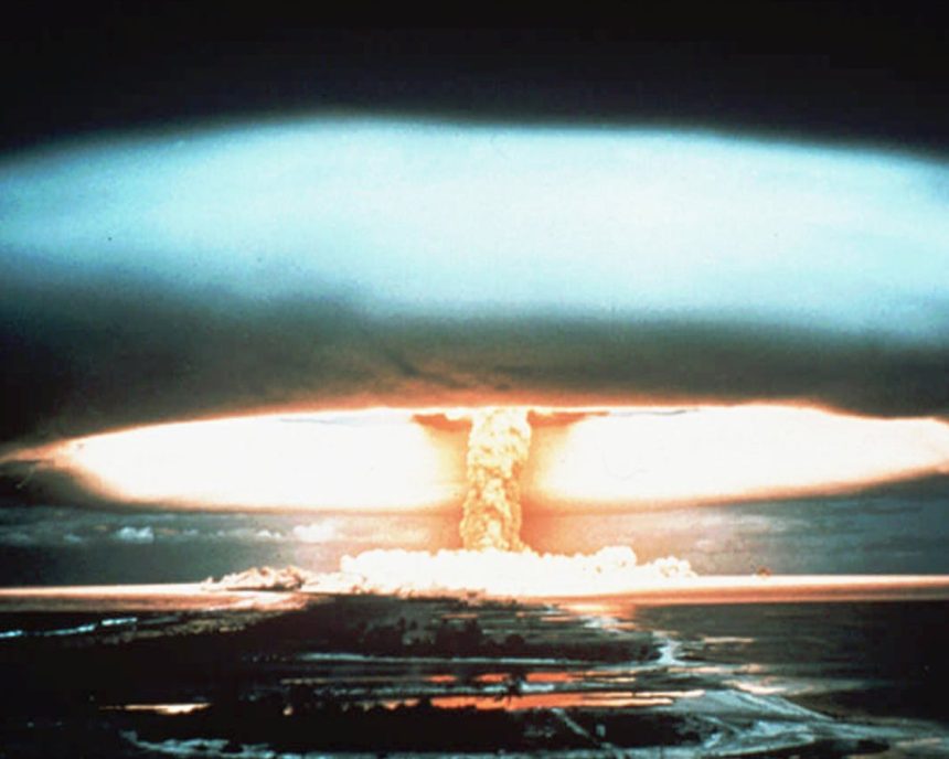 Franța a investit 90.000 de euro pentru a combate cercetările privind efectele testelor nucleare din Pacific 1 france spent e90000 countering research into impact of pacific nuclear tests 683579b0d51a6