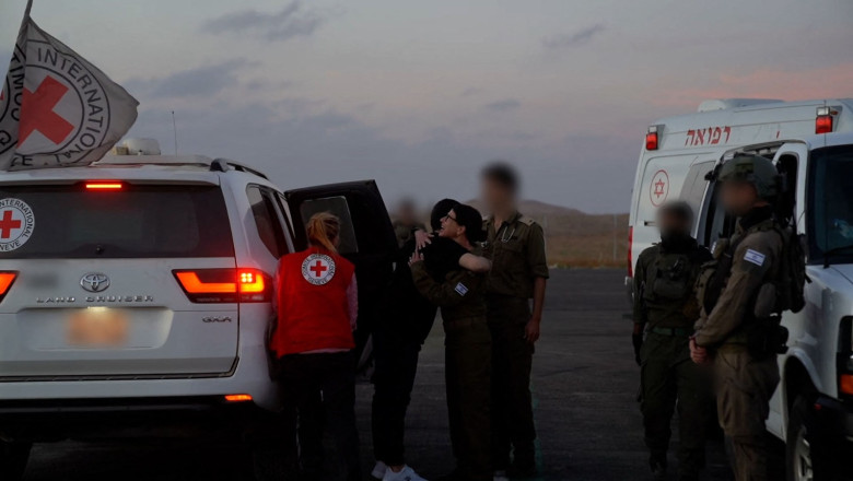 hamas anunta ca e pregatita sa elibereze alti 10 ostatici israelieni in viata si trupurile altor 18 683b59b3aaa40