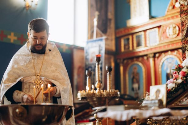 inaltarea domnului 2025 sarbatoare cu cruce rosie in calendar pe 29 mai semnificatia praznicului care incheie perioada pascala 6837f0de45aaa