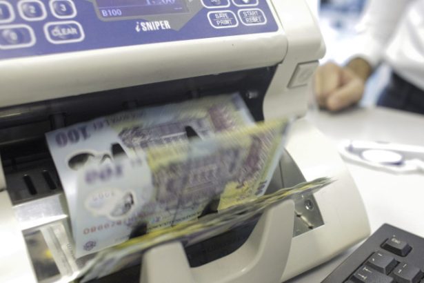 indicele robor la trei luni a scazut semnificativ 6834d77d2dfe1