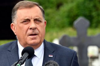 liderul politic al sarbilor din bosnia a mers din nou la moscova chiar daca este cautat de justitia din tara sa 683592ca4b2df