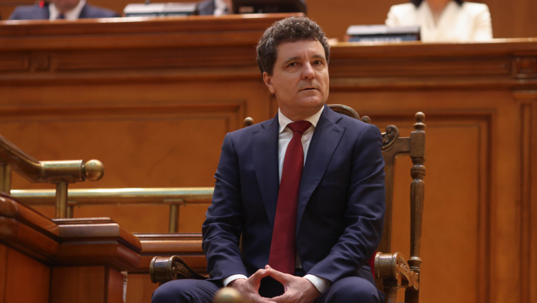 Nicușor Dan a dezvăluit programul întâlnirilor pentru constituirea noului guvern. Care este ordinea în care au fost invitate partidele la Cotroceni 1 nicusor dan a anuntat calendarul consultarilor pentru formarea noului guvern in ce ordine au fost chemate partidele la cotroceni 6835b9700469f