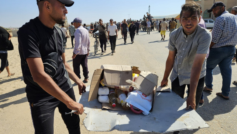 Oficial al ONU: Aproape 40 de palestinieni au suferit răni din cauza focurilor de armă israeliene în timpul distribuirii ajutoarelor în Gaza 1 oficial onu aproape 40 de palestinieni au fost raniti de focuri de arma trase de israelieni in timpul distribuirii ajutoarelor in gaza 6837420b8d6d3