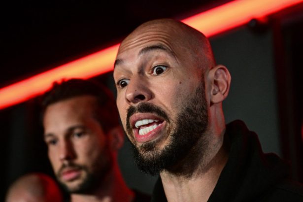 procurorii britanici au formulat 21 de acuzatii impotriva fratilor tate 683747e84167a