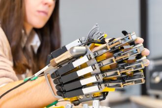 recuperare medicala cu roboti spitalul de stat care foloseste jocurile video pentru tratarea pacientilor cu probleme motorii 6834d71309544