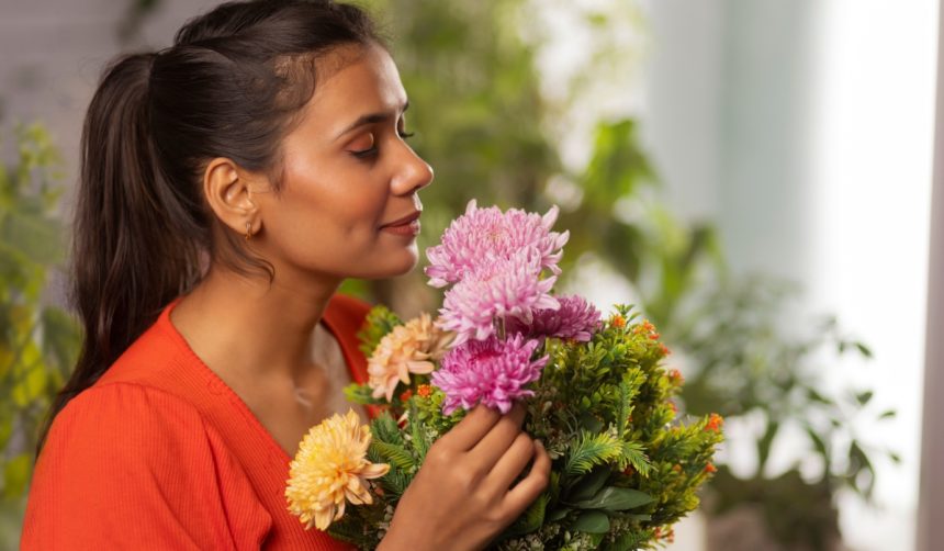 Remediul homemade care revitalizează florile ofilite: Cum să îți salvezi plantele fără a cheltui mult 1 solutia facuta in casa care readuce florile ofilite la viata cum poti sa ti salvezi plantele cu bani putini 6838466fdbfbb
