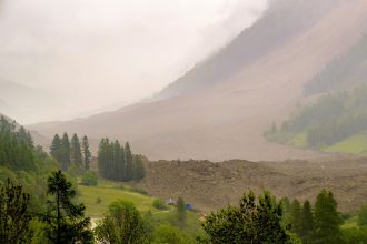 swiss glacier collapse destroys parts of village 6837395d32a7e