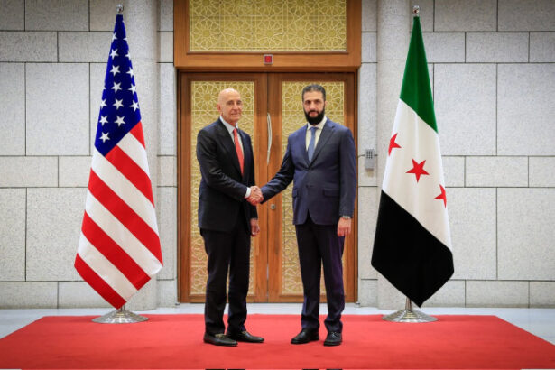 trimisul sua a semnat la damasc un acord energetic de 7 miliarde de dolari el a cerut un pact de neagresiune intre israel si siria 6839b3d3797dc