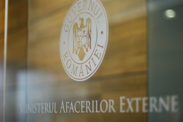 un videoclip fals circula pe internet cu acuzatii la adresa moldovei mae condamna folosirea ilegala a imaginii oficialilor romani 68370d4f4e791