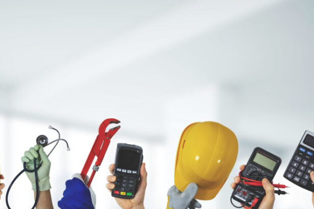 video acuzatii de inselaciune clientii unei scoli de meserii spun ca nu si au primit diplomele in unele cazuri cursurile nu au mai avut loc 683ab0045a279