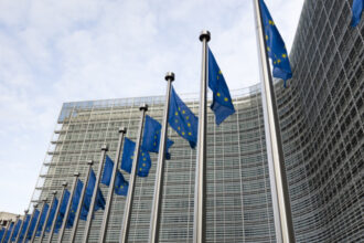 video avertismentul lui bolos comisia europeana ar putea sa nu fie de acord cu taierea cheltuielilor ca solutie pentru reducerea deficitului 6839bd66e03cc