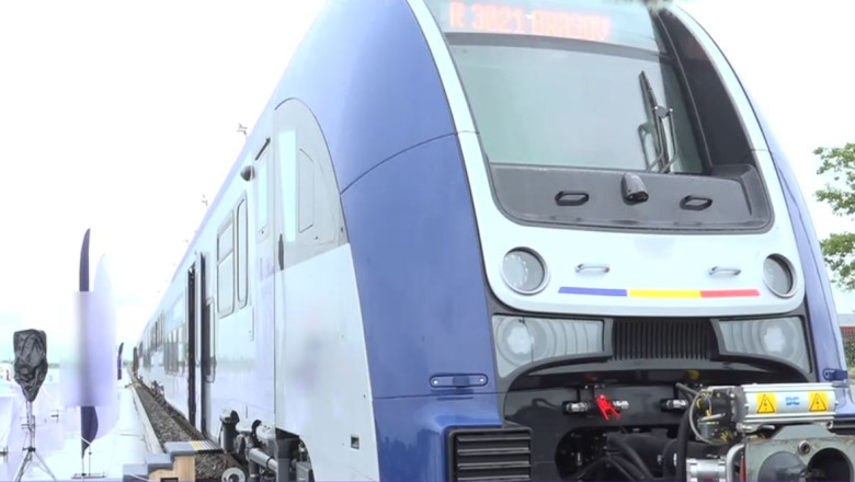 Primul tren electric polonez destinat României: parte dintr-un lot de 62, cu viteză maximă de 160 km/h 1 video cum arata primul tren electric construit de polonezi pentru romania face parte dintr un lot de 62 de trenuri si atinge 160 km h 6834d7870f9ee