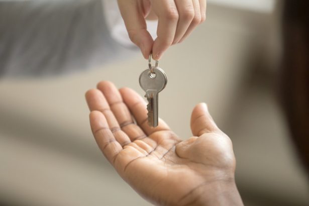 video locuinte la pret de masina in localitatile parasite orasul in care o garsoniera se vinde cu 5 000 de euro pretul e dictat de piata 683557486ea80