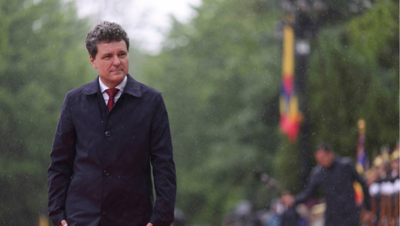 video nicusor dan a ajuns la salina praid presedintele va merge si in zonele inundate din judetul covasna 683ace0cd4d0b