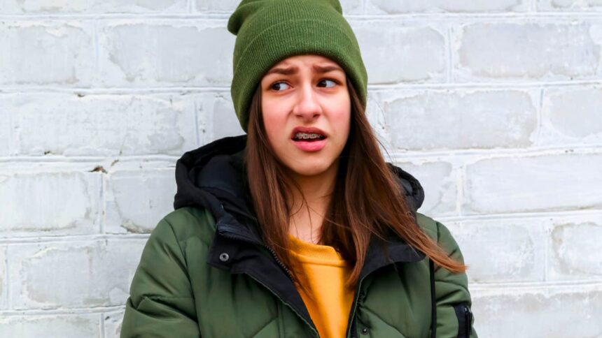 11 motive pentru care părinții îmbogățiți se mândresc, dar care îi fac pe copii să se simtă stânjeniți 1 11 things that make rich parents feel proud but just embarrass their kids 6861dc61915ae