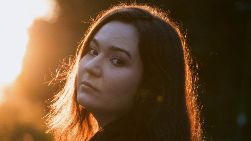 Trei pași esențiali pe care îi urmează oamenii înainte de a rupe legăturile cu un membru al familiei 1 3 things people do before cutting off a family member for good 685a82fcb4355