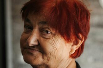 4 things deeply problematic grandparents do on a regular basis 685cb3db7b39b