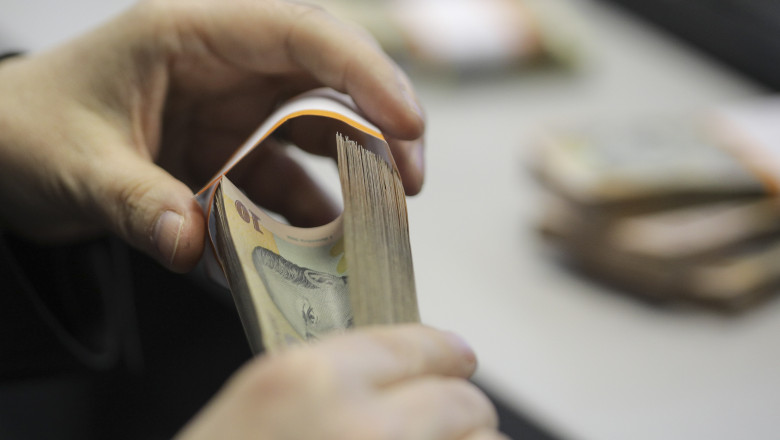 Aprobarea negocierilor: Scăderea cu 5% a cheltuielilor în instituții. Ce măsuri de austeritate sunt avute în vedere 1 acord in negocieri reducerea cu 5 a cheltuielilor din institutii ce taieri la stat sunt luate in calcul 684961ba2749d