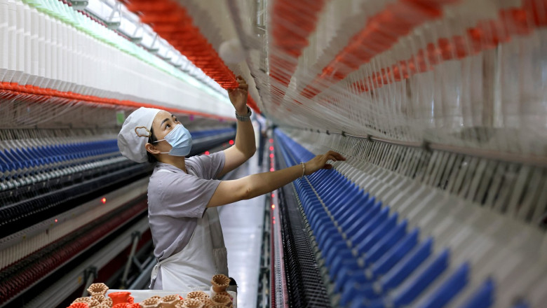 Fabricile din China au înregistrat o surprinzătoare contracție în luna mai, marcând cea mai accentuată scădere din 2022 1 activitatea fabricilor din china a scazut neasteptat in luna mai cu cel mai abrupt declin din 2022 68404da7073cd