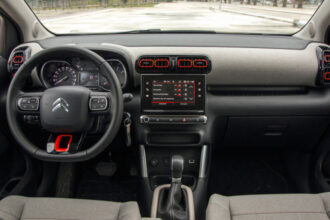 airbag urile takata mai fac o victima citroen cere imobilizarea imediata a tuturor automobilelor c3 si ds3 din europa 6852b5036431f