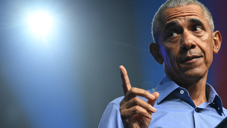 Îndemnul incomod al lui Barack Obama pentru o mobilizare masivă împotriva lui Donald Trump 1 analiza apelul stanjenitor al lui barack obama pentru o rezistenta pe scara larga impotriva lui donald trump cnn 68562fbda2deb