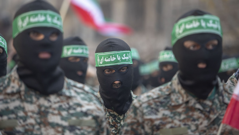 Explorarea implicațiilor unei schimbări de regim la Teheran pentru Iran, Israel și SUA: O nouă putere radicală în căutarea influenței 1 analiza ce ar insemna o rasturnare a regimului de la teheran pentru iran israel si sua forta si mai radicala care ar putea umple golul 685781257c1bf