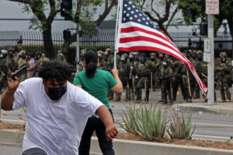 analiza efectele protestelor fata de deportarile initiate de donald trump asupra vietii politice din sua cine si ce ar putea castiga 684ba6c3434fc