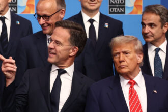 analiza reuters ce efect au avut linguselile pentru trump la nato europa il calmeaza cu promisiuni pe care nu si le poate permite 685cde059d496