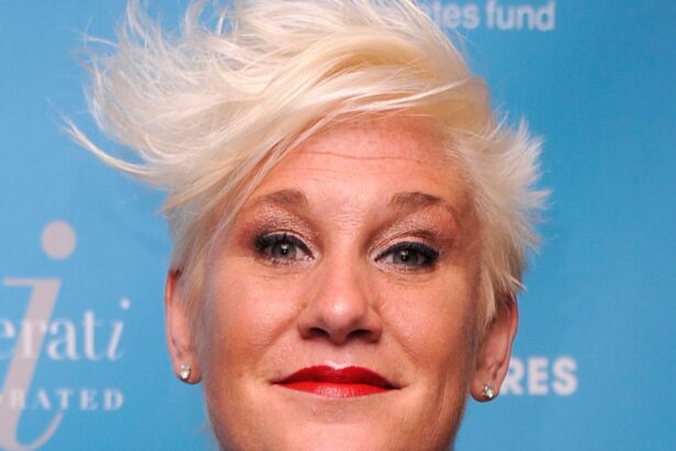 anne burrell had tons of pills nearby when she died 685465c8b2344
