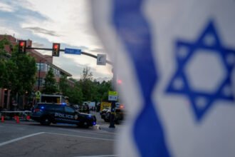 atac antisemit in colorado sua un barbat a folosit un aruncator de flacari si a strigat palestina libera sase persoane ranite 683d357b0b274