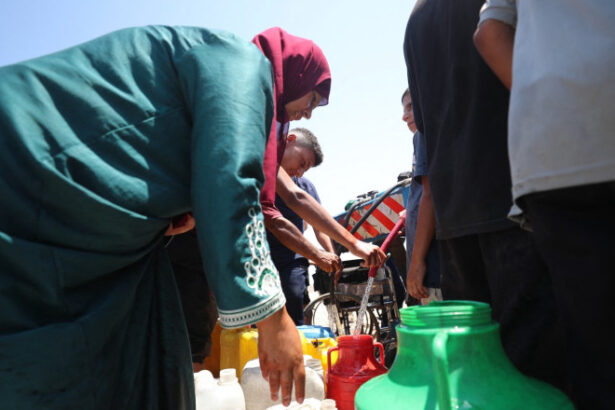 autoritatile din gaza acuza israelul ca a ucis cel putin 31 de oameni care se indreptau spre colectarea de ajutoare 684a7ac3e21fa