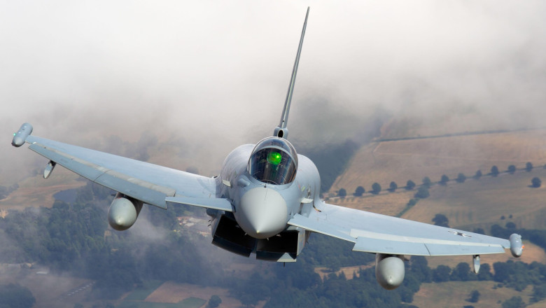 Avioanele NATO au efectuat trei intervenții săptămâna trecută pentru a opri aeronavele rusești deasupra Mării Baltice 1 avioanele nato au intervenit de trei ori saptamana trecuta pentru a intercepta avioane rusesti deasupra marii baltice 68471a062feb8