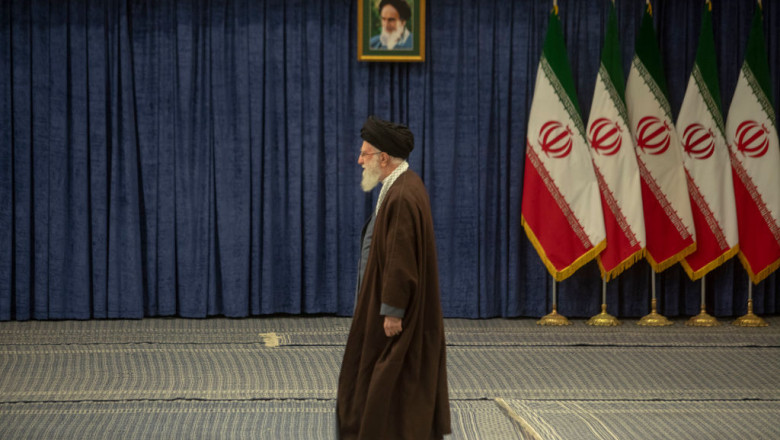 ayatollahul khamenei trece prin cel mai dificil moment de cand e liderul religios al iranului are 86 de ani si sta intr un buncar 685902a82c33e
