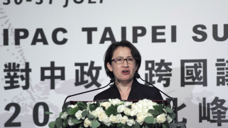 beijingul ar fi planuit o coliziune cu masina vicepresedintei taiwanului in timpul unei vizite la praga the guardian 68603ac969338