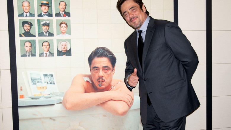 benicio del toro a fost retinut pe aeroport pentru ca avea in bagaj planuri de prabusire a unui avion pe capitole 684924935ef33