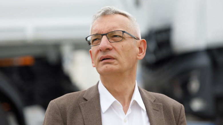 Berlinul își desemnează noul lider al serviciilor de informații. Cine este diplomatul ce va prelua conducerea BND 1 berlinul anunta un nou sef al spionajului german cine este diplomatul care va conduce bnd 68529eb674190