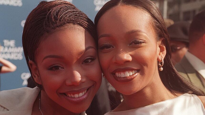 Brandy și Monica dezvăluie sursa inspirației pentru melodia lor de succes „The Boy Is Mine”. 1 brandy and monica reveal who inspired their hit song the boy is mine 685ede65c4562