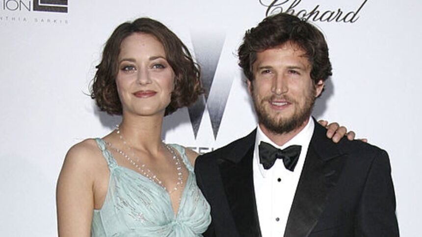 Marion Cotillard, actriță premiată cu Oscar, păstrează tăcerea în urma despărțirii de partenerul său, Guillaume Canet, după 18 ani de relație. 1 breaking newsoscar winning actress marion cotillard is tight lipped as she and partner guillaume canet split after 18 years 685f8802115af