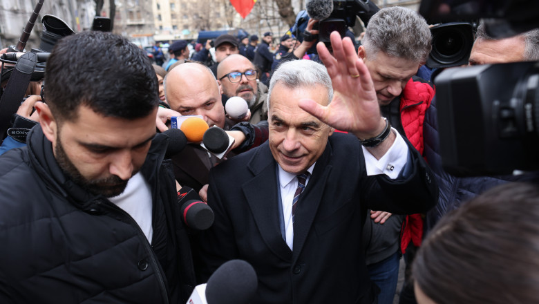 Călin Georgescu, convocat astăzi la Parchetul General în legătură cu acuzațiile de citare a lui Zelea Codreanu în emisiuni televizate. 1 calin georgescu chemat azi la parchetul general in dosarul in care e acuzat ca a citat la tv din zelea codreanu 685e30e9d44a4