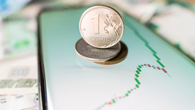 Descoperă moneda care domină lumea: surpriza anului în ciuda sancțiunilor și a prețurilor reduse la petrol 1 care e cea mai performanta moneda din lume e surpriza anului in ciuda sanctiunilor si a preturilor scazute ale petrolului 68453bc8351e4