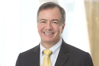 casa alba a trimis senatului sua nominalizarea lui darryl nirenberg ca ambasador in romania 6853176b74363