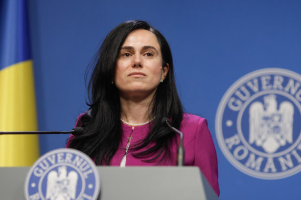 cati bani ar putea primi lunar romanii cu venituri mici pentru plata facturii la energie 684968cfac358