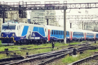 cfr calatori anunta ca introduce trenuri noi in circulatie care sunt rutele pe care vor merge garniturile modernizate 683ee0431bd2f