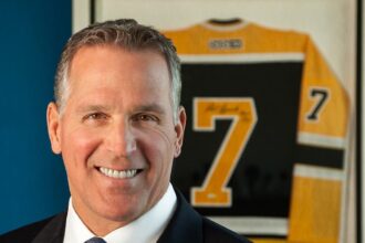 chrishell stause slams golden bachelor mel owens for his ageist comments about women over 60 685f244fdfe97